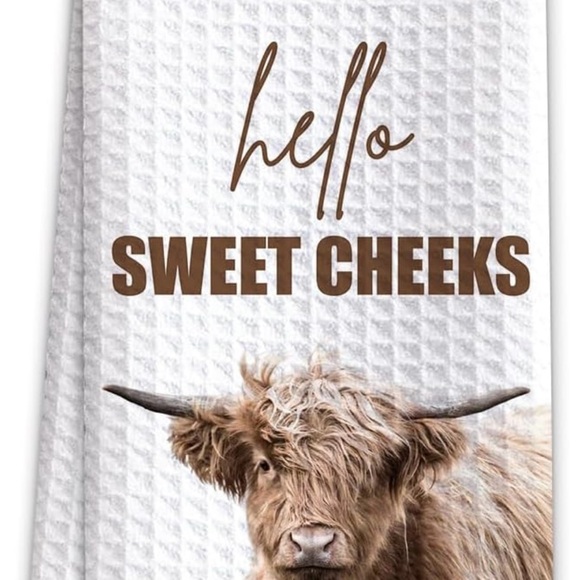 Highland cow bathroom decor hand towels, farmhouse bathroom decor towel, home - Picture 1 of 6